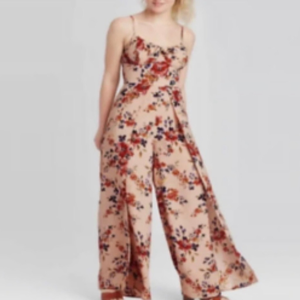 Xhilaration NWT Blush‎ Pink Jumpsuit- Floral Tie Front Stretch Back - Women’s M